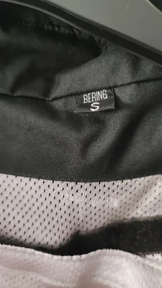 Chaqueta Bering Negra y Azul