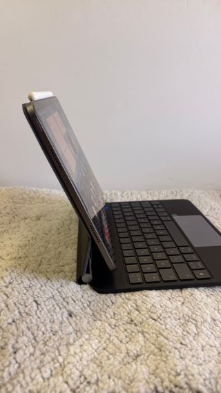Funda iPad con Teclado Magnético Rii