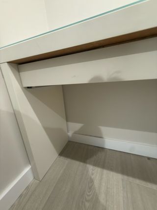 Mesa Escritorio Blanca con Cristal