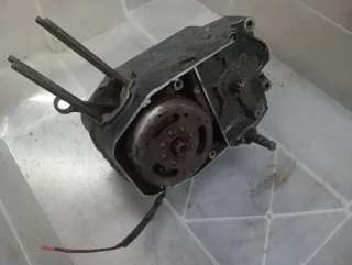 Motor Minarelli RV4 procedente de una Rieju RV 50