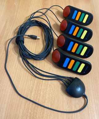 Pack Buzz! 2 juegos + mandos PS2 PlayStation 2