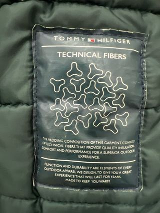 Chaqueta Tommy Hilfiger verde con capucha
