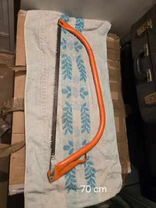 Serrucho de arco naranja 70 cm