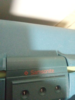 Maletas Rígidas Samsonite (Negra y Azul)