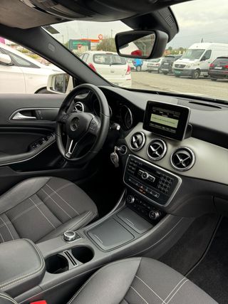 Mercedes-Benz GLA 2014