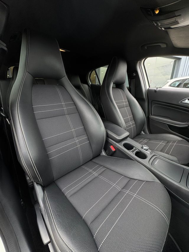 Mercedes-Benz GLA 2014