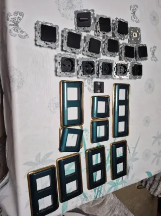 Marcos enchufes, interruptores, conmutadores