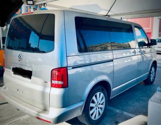 Volkswagen Multivan 2013 20tdi 180 DSG