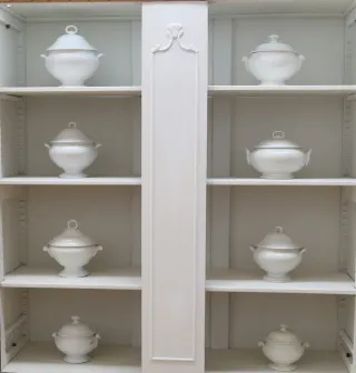 VITRINA MADERA ANTIGUA