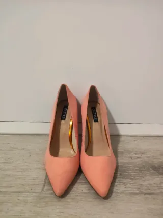 Zapatos de tacón salmón COUPÉ