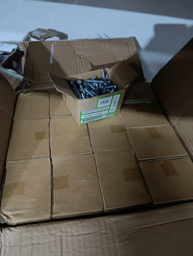 Lote completo de ferretería – Liquidación total