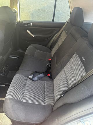 Volkswagen Golf 2001