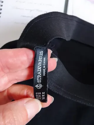 Falda elástica negra