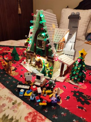 LEGO Casa Club Elfos Iluminada
