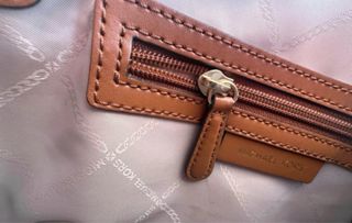 Bolso Michael Kors Beige, marrón  y Naranja