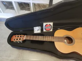 Guitarra Alhambra Z Nature + Extras