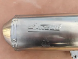 Escape LeoVince 4 Road Aprilia Atlantic / Arrecife