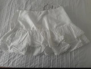 Falda Zara Blanca Volantes Talla M