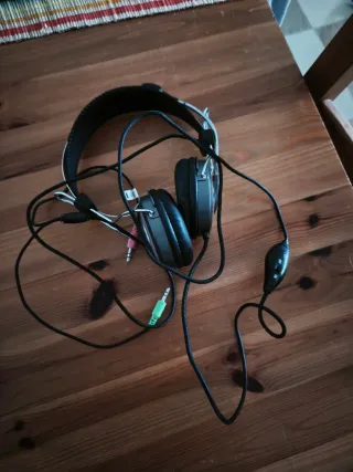 Auriculares con micrófono