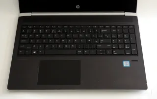 HP ORDENADOR PORTÁTIL LAPTOP i5 SSD