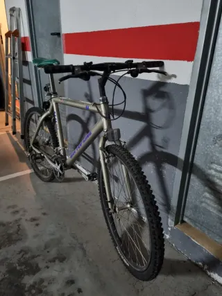 Bicicleta de montaña BH Top Line