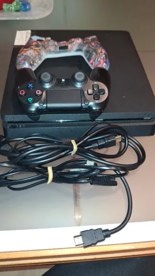 PS4 (PlayStation 4) Negra CUH-2216A