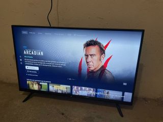 Smart TV 32" Modelo 2025 Como Nueva Android TV