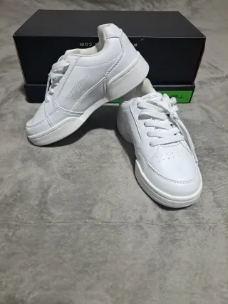 Zapatillas RS21 T31 Blancas Nuevas