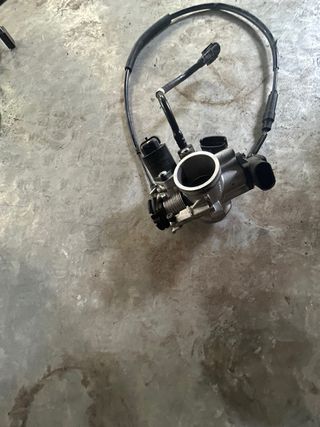 Cuerpo Mariposa KTM Duke 125 2022