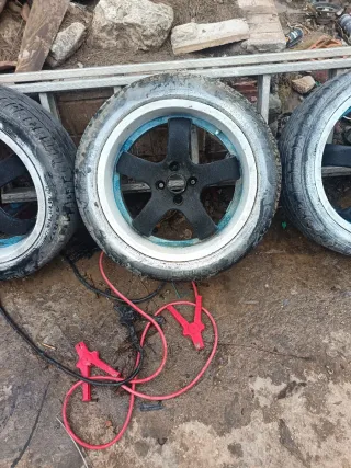 Llantas Momo 17 4x100