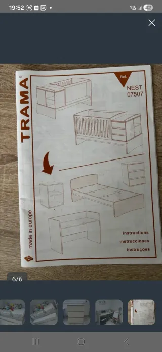 Cuna convertible gris y blanca