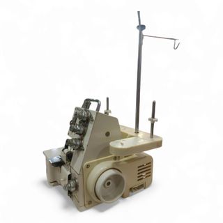 MAQUINA REMALLADORA 3 HILOS PFAFF FN2-8D (DECORATIVO)