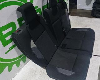 132144 16100891zd 16100892zd asientos peugeot 2008