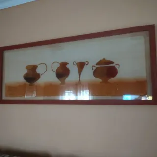 Conjunto salón mesa, cuadros y lámpara