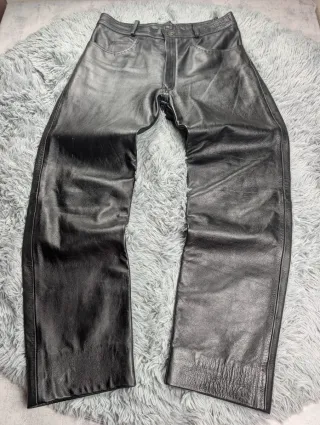 Pantalón de Piel Vacuno Negro