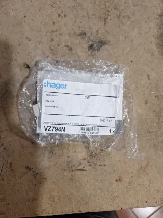 Cerradura para cuadro Hager