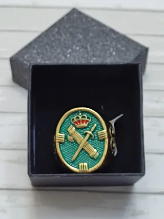 REBAJADO. SELLO ANILLO BAÑO ORO G. CIVIL