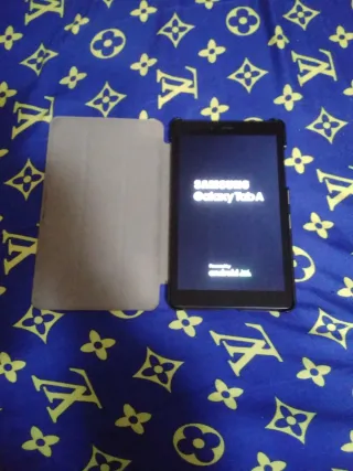 Samsung Galaxy Tab A6 32gb WiFi and sim( sm-t295