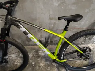 Bicicleta Trek Procaliber 8