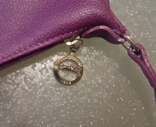 Borsetta Longchamp color melanzana