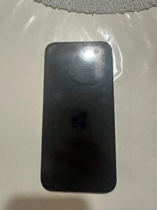 iPhone 15 Pro Max y 14 Pro Max