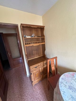 Mueble librería clásico de madera