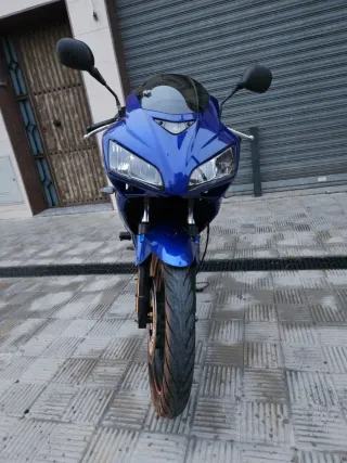 Honda 125 cbr