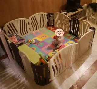 Parque infantil rígido