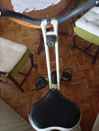 Bicicleta Estática Blanca