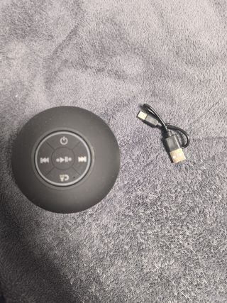 Altavoz Inalámbrico Portátil Impermeable