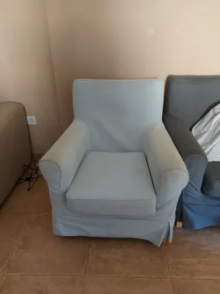 Sofá individual celeste desenfundable