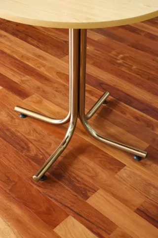 Mesa redonda vintage Fórmica y patas doradas