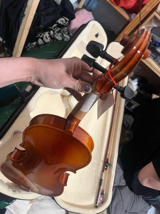 Violín Nuevo (sin cuerdas)