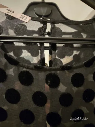 Blusa Mango plumeti negra Talla S